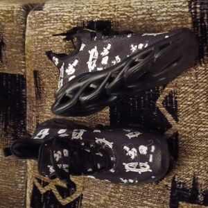 4/$60 New "Mickey Mouse" Sneakers - Size EUR41 (US10)